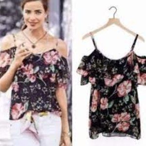 CAbi Cold Shoulder Cami